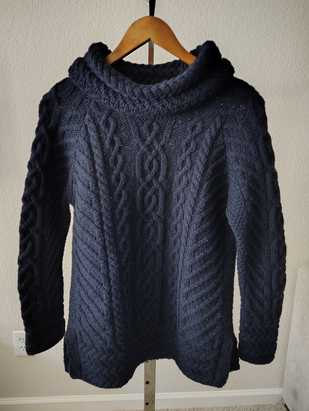 SAOL Sweater Womens Merino Wool Cable Knit Turtleneck Aran Ireland  Blue Small